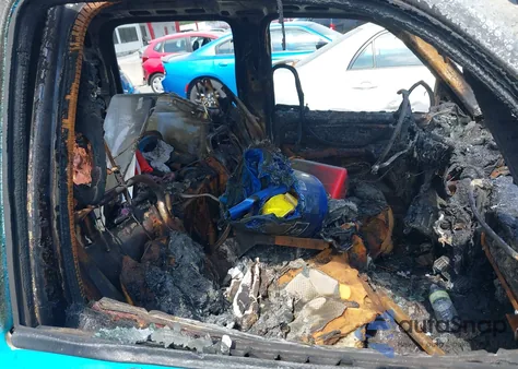 2006 Chevrolet Silverado C1500 z USA, uszkodzony, nr VIN 2GCEC13T761131643